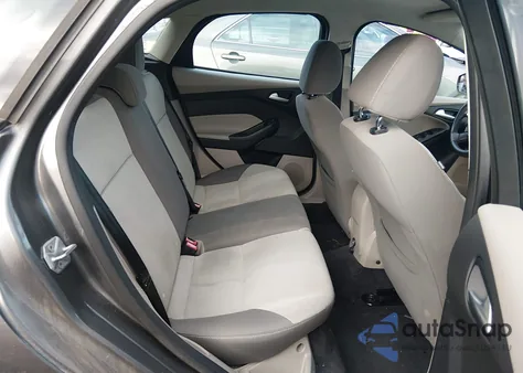 2014 Ford Focus Se из США, поврежденный, VIN 1FADP3K2XEL172836